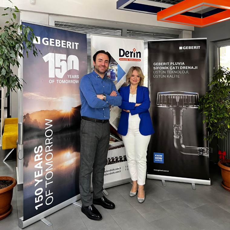 Züleyha Özcan ve Geberit Satış Bölge Müdürü Osman Bayrakdar Züleyha Özcan ve Geberit Satış Bölge Müdürü Osman Bayrakdar