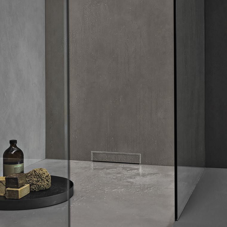 Hemzemin duşlar için özelleştirilebilir duvar süzgeci Hemzemin duşlar için özelleştirilebilir duvar süzgeci