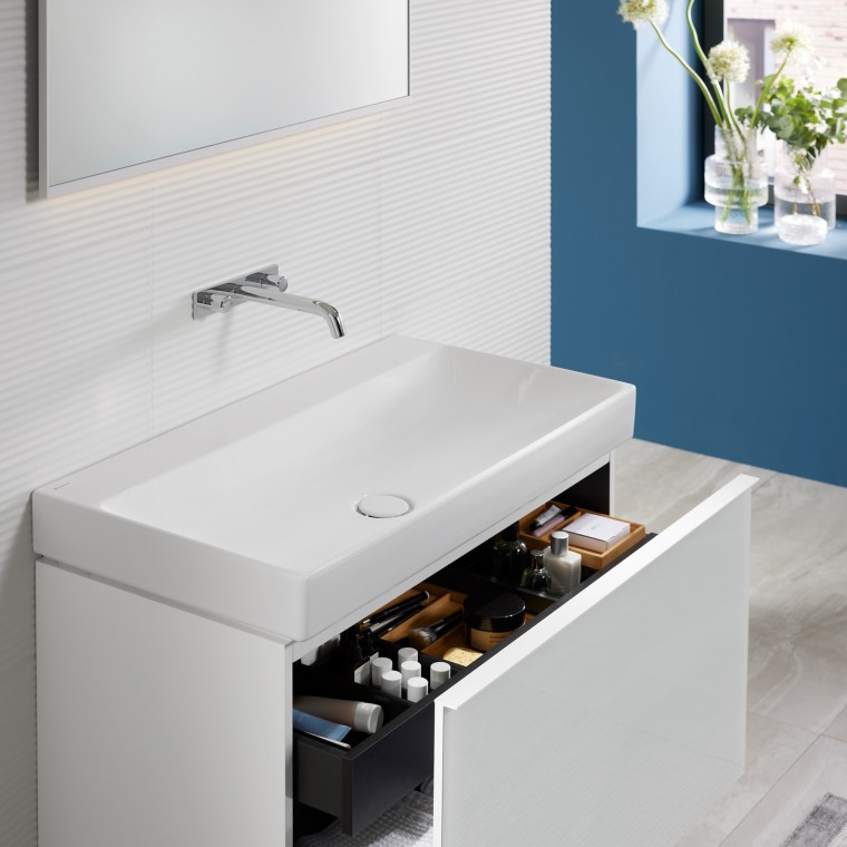 Geberit ONE lavabo ile Geberit Acanto lavabo dolabı