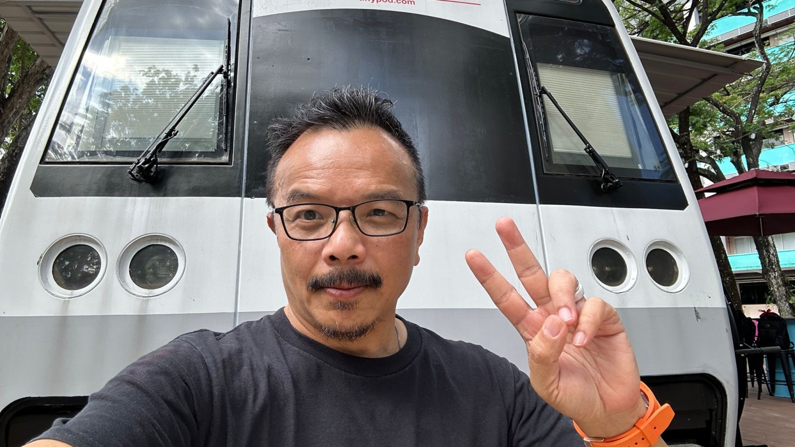 Sade ve işlevsel bir yaşam fikrinden esinlenen otel kurucusu Liang Chiang Seah (© Liang Chiang Seah) Sade ve işlevsel bir yaşam fikrinden esinlenen otel kurucusu Liang Chiang Seah (© Liang Chiang Seah)