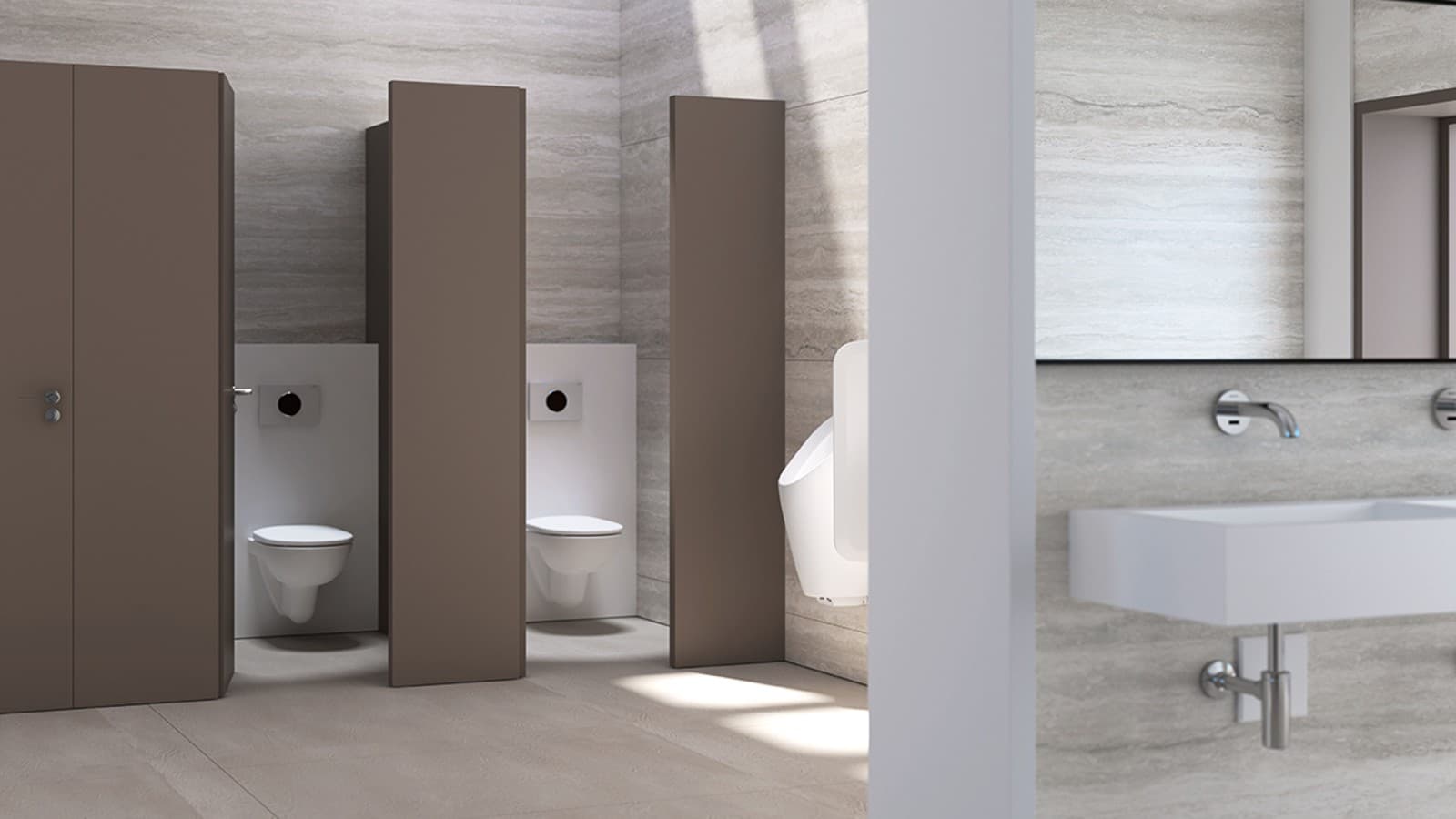 Geberit rezervuarlarına, kumanda kapaklarına ve pisuvarlarına sahip umumi tuvalet Geberit rezervuarlarına, kumanda kapaklarına ve pisuvarlarına sahip umumi tuvalet