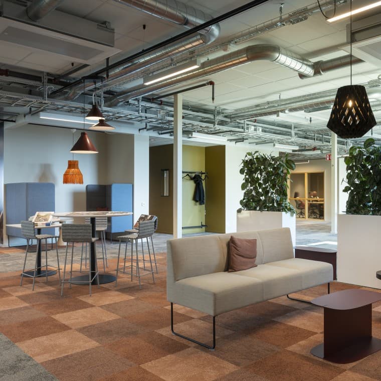 Modern ofis binası için iddialı hedef: LEED Platin sertifikası (© baraBild) Modern ofis binası için iddialı hedef: LEED Platin sertifikası (© baraBild)