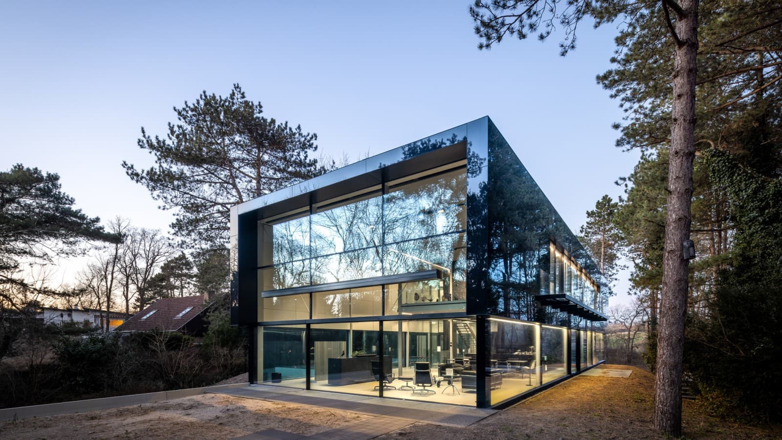 Hollandalı Mimar Jan Pesman’ın Tasarladığı Villa Meijendel (© Lucas van der Wee) Hollandalı Mimar Jan Pesman’ın Tasarladığı Villa Meijendel (© Lucas van der Wee)