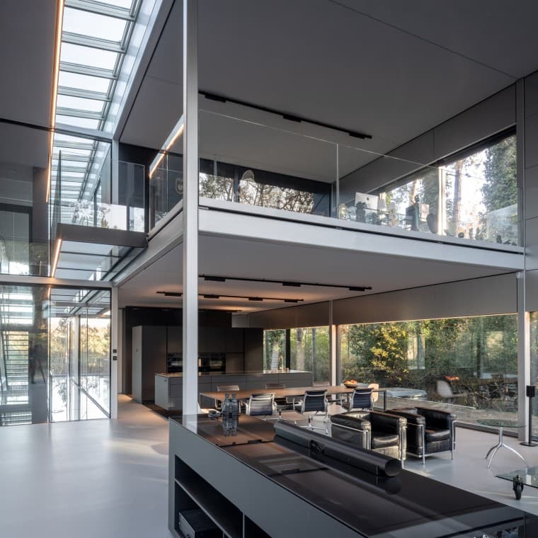 Yapı neredeyse tamamen sökülebilir ve yeniden kullanılabilir durumda. (© Lucas van der Wee) Yapı neredeyse tamamen sökülebilir ve yeniden kullanılabilir durumda. (© Lucas van der Wee)